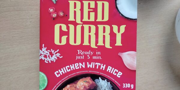 Red curry action recenzja